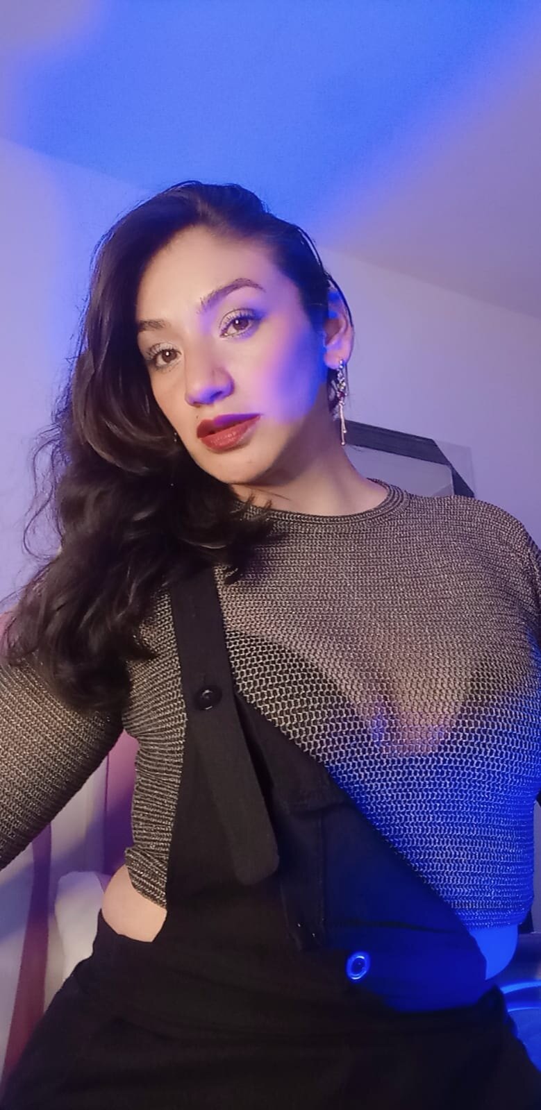 -Samantha_