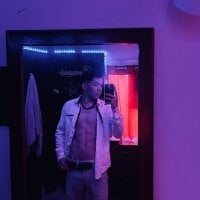 ares-brown07's webcam live show