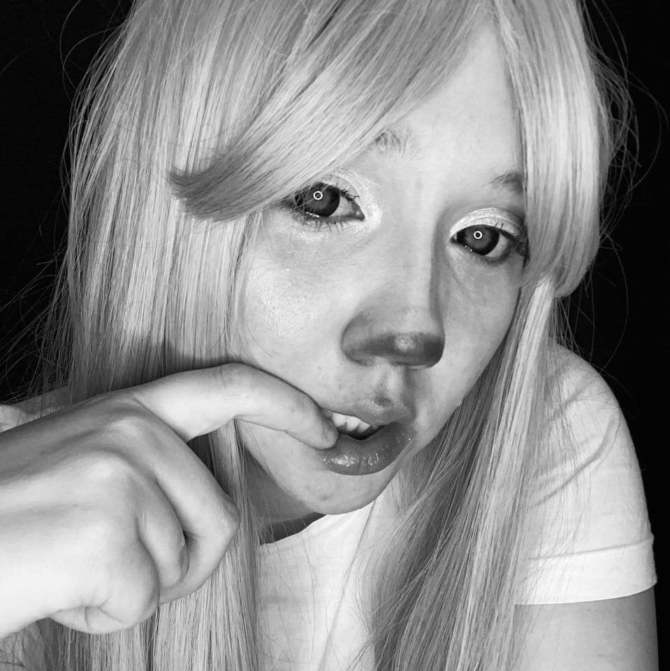 stripchat scarlett_shadow webcam profile pic via free6cams.com