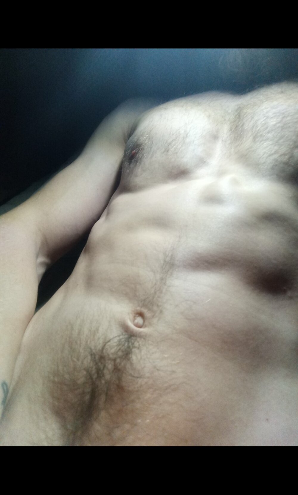 nochnoygest from stripchat