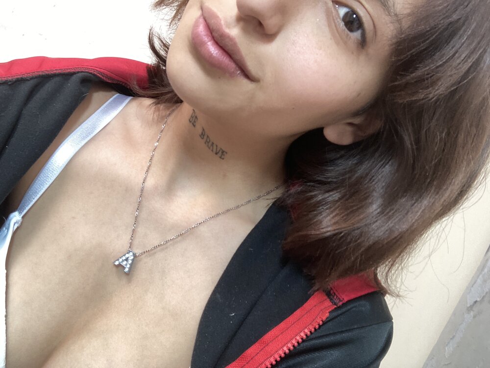 Alicecow20_UwU profile