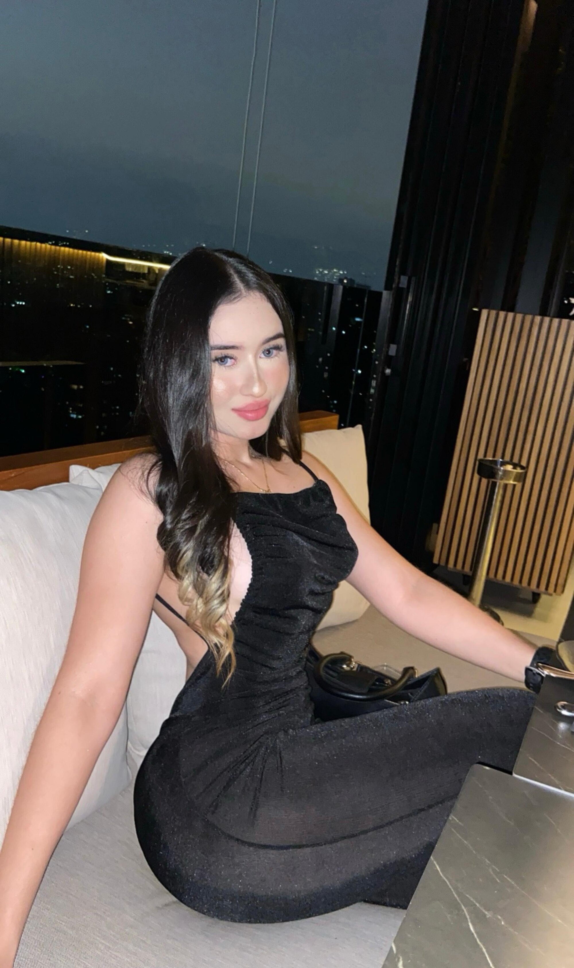 Alina_Walker1