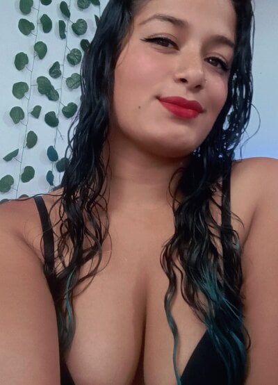 tailory_blue on StripChat