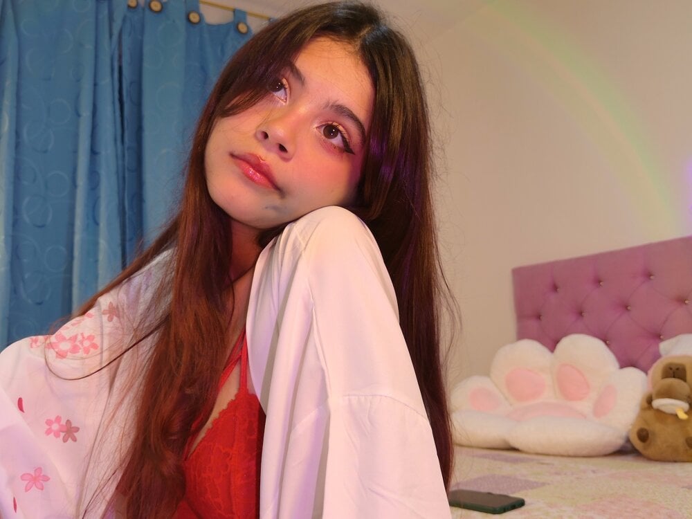 Emillie_spicy profile