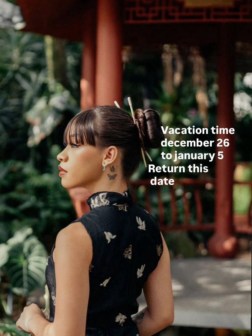 kimhilton_ webcam profile - Lithuanian