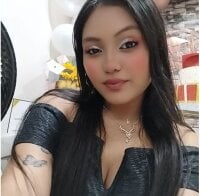 Dayanaarboleda's Offline Chat Room