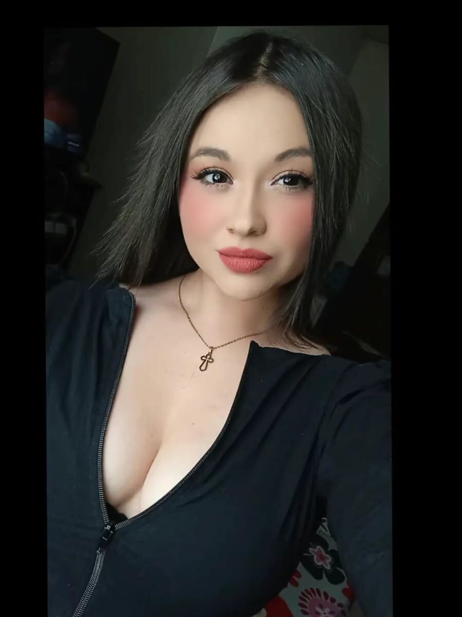 Caroline_Hh profile