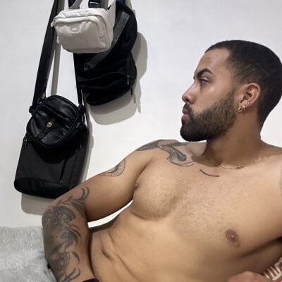 Hendry_ - Stripchat Lovense Cam2cam Dirtytalk Boy 