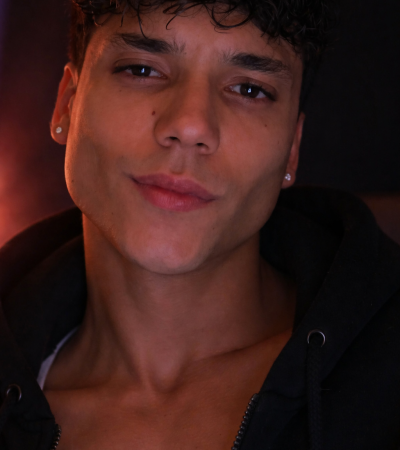 OnlyTyroone Live Cam and Statistics on UnifiedCams