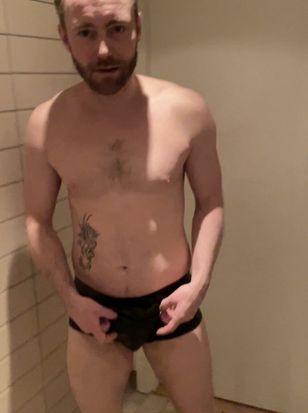 Mirage23's Offline XXX Chat