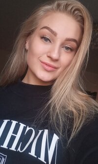 blonde_anita's Offline Chat Room