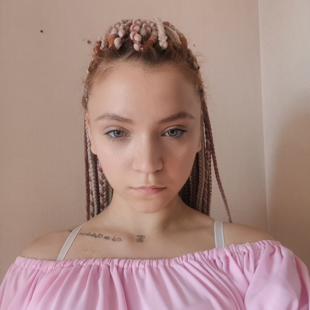 melodeecazel from stripchat