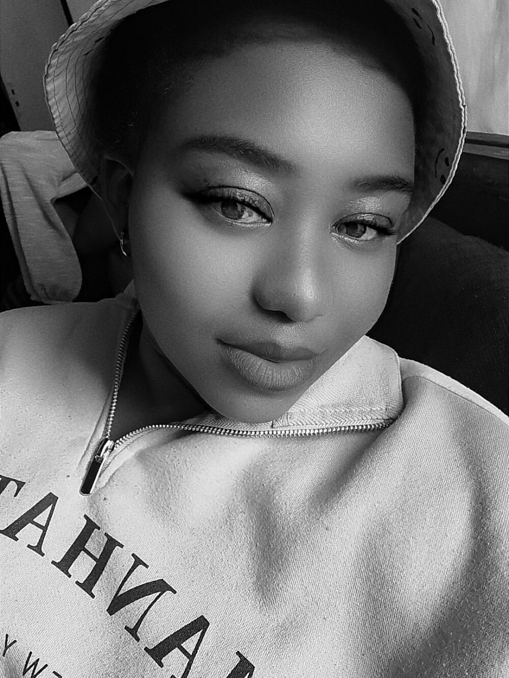 nia2093 from stripchat