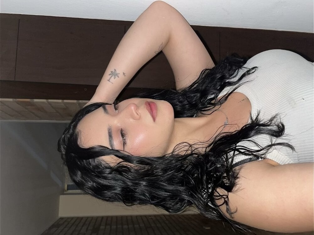 myliveeroticcams.com eileensophi livesex profile in planet-of-tenderness-sex-and-madness cams