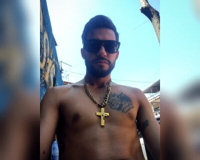 GarotaoGrandao22cmLive Webcam