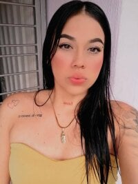 SweetSinners_'s Offline Chat Room