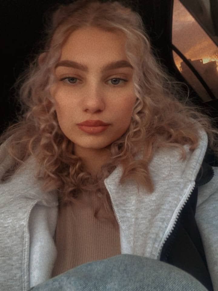 RondaDavidson 🍬 live naked chat