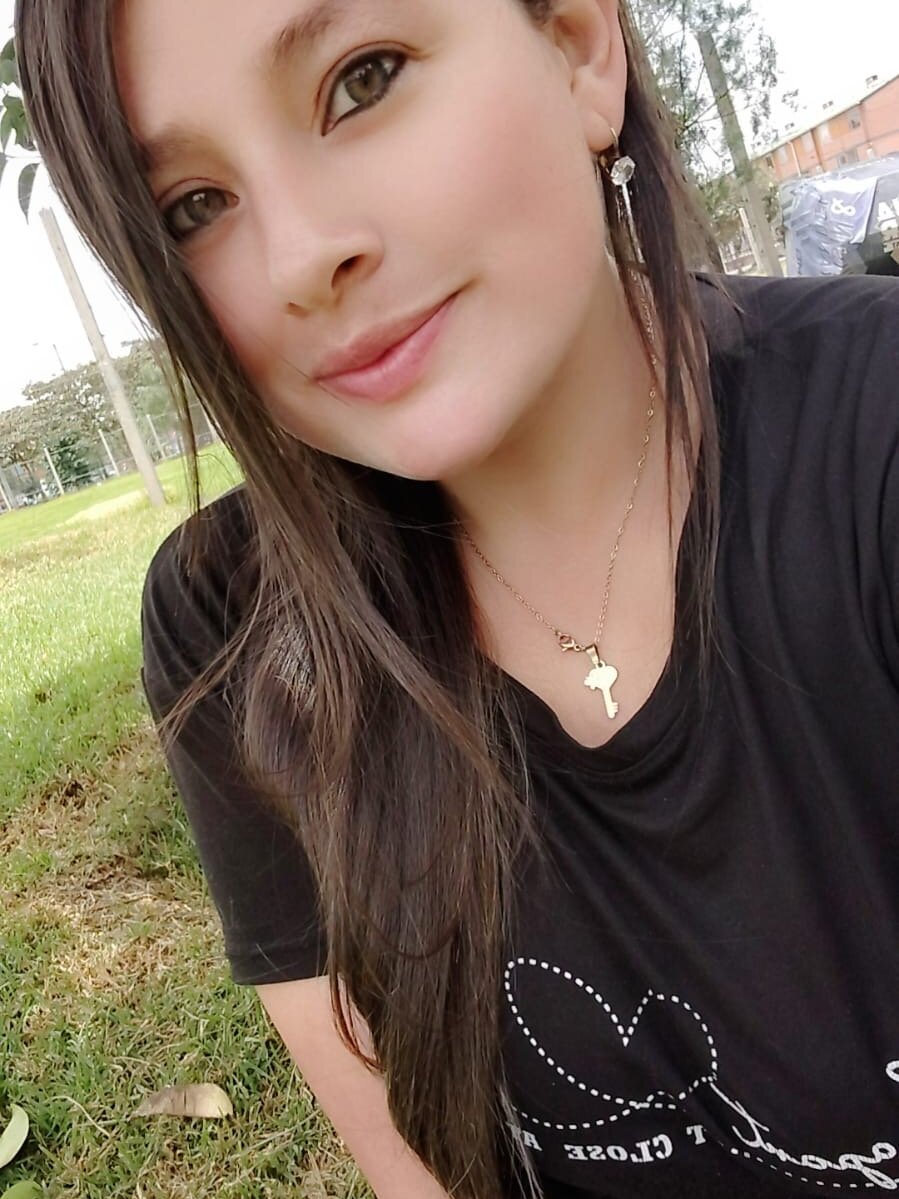 ninarush_ from stripchat