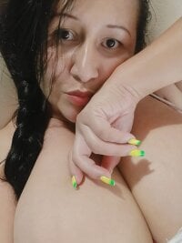 Yeka_Montes' Live Sex Cam Show