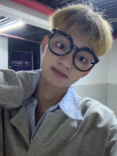 sexyboy-lele