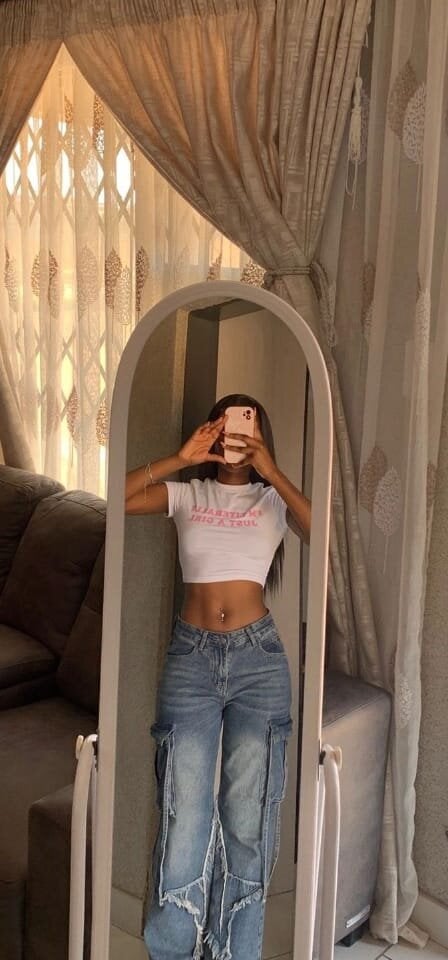 iluvcams.com laddyie_baddie01 livesex profile in granny cams