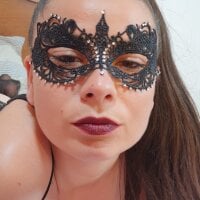 rebeccamircofun1's Offline Chat Room