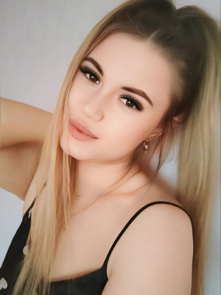 LikaFoxie
