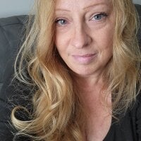 Модель Miss_PurpleLips