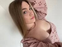 StephanieLori's Offline Chat Room