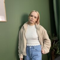 MeIanieLaurln's Offline XXX Chat