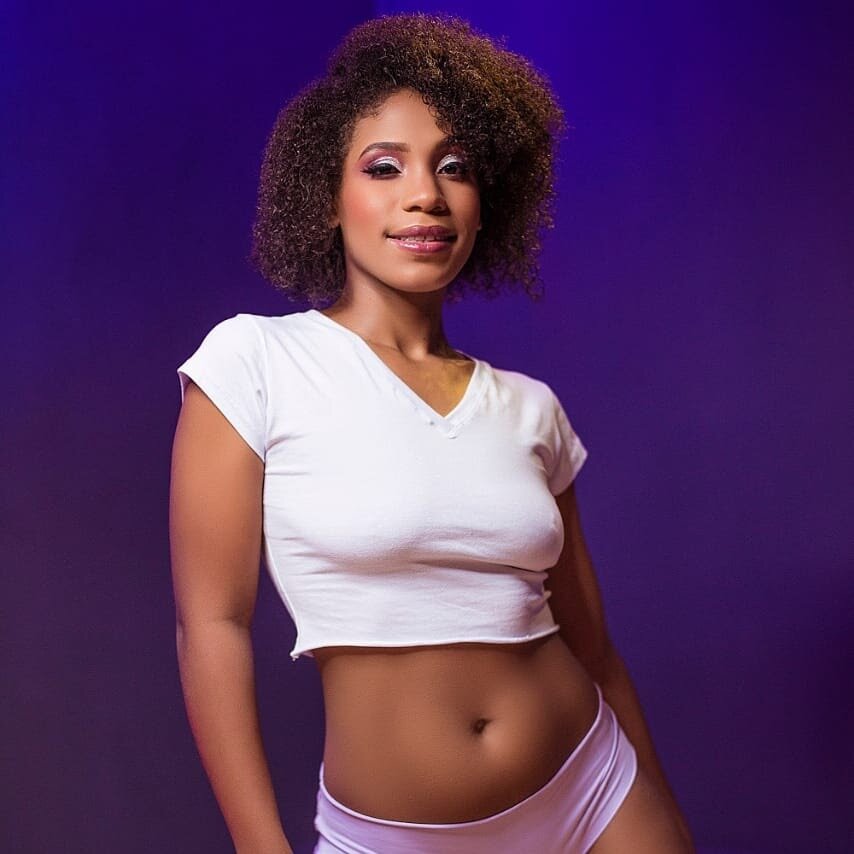 amber_-joness