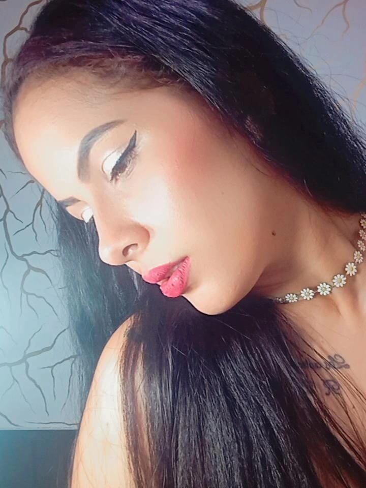 Live sex webcam photo for aixaangeels #290398251