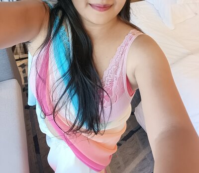 Inviting_Aanya private show
