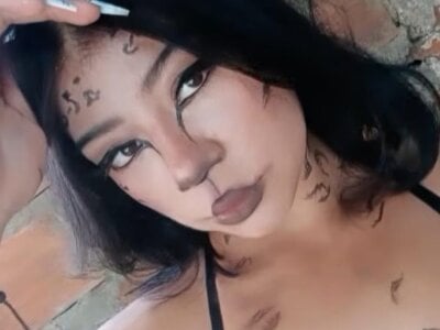 doll_spooky from stripchat