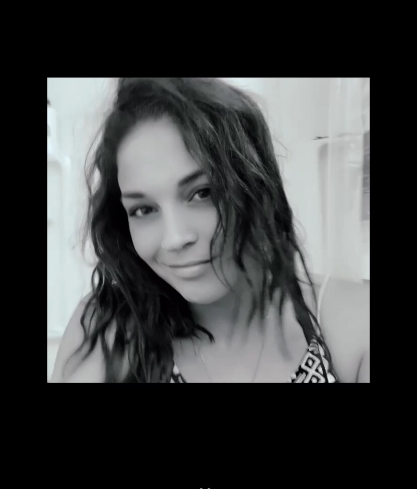 AnnieMoxxxie