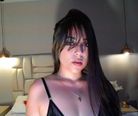 BrianaJoness_'s Offline Chat Room