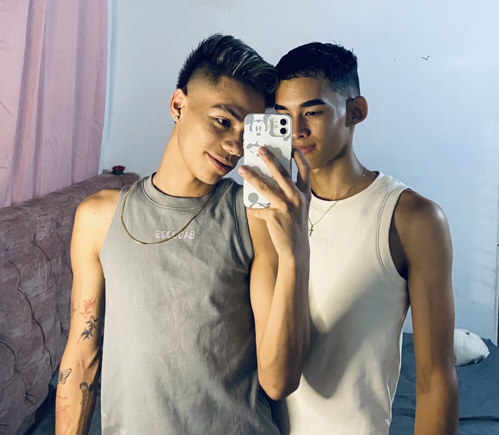 Alexx_and_Valentinoo profile