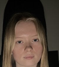 RosauraSharpnack's webcam live show