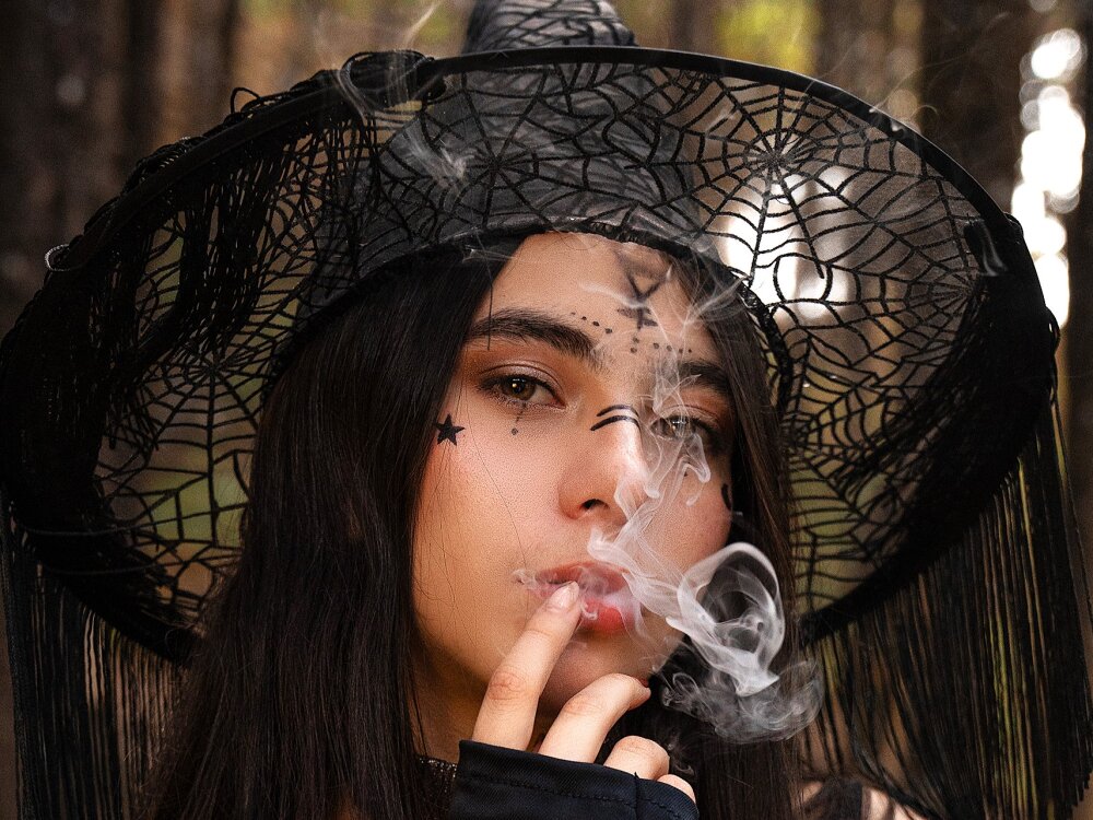 Live sex webcam photo for MadisonRoux #290208868