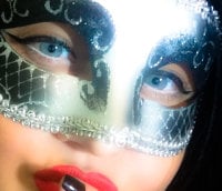 KinkyMistress' Offline Chat Room