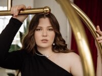 Moonvelle's webcam live show