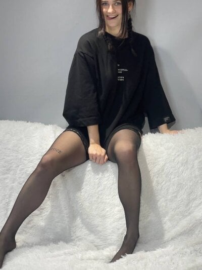 AskiMuns 🛫 naked webcam chat