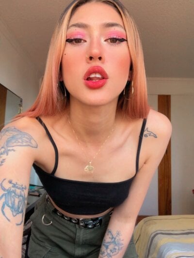 violet_ch - colombian