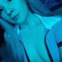 hummingbird_7's Offline Chat Room