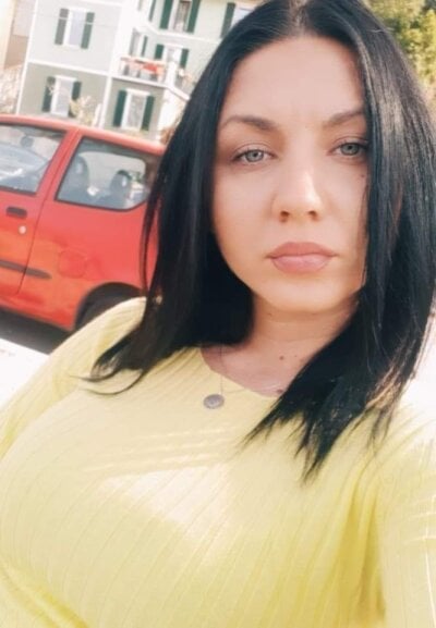 TanyaDevon