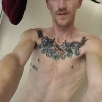 Emboad7575's webcam live show