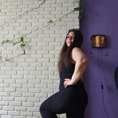 linda_lang from stripchat