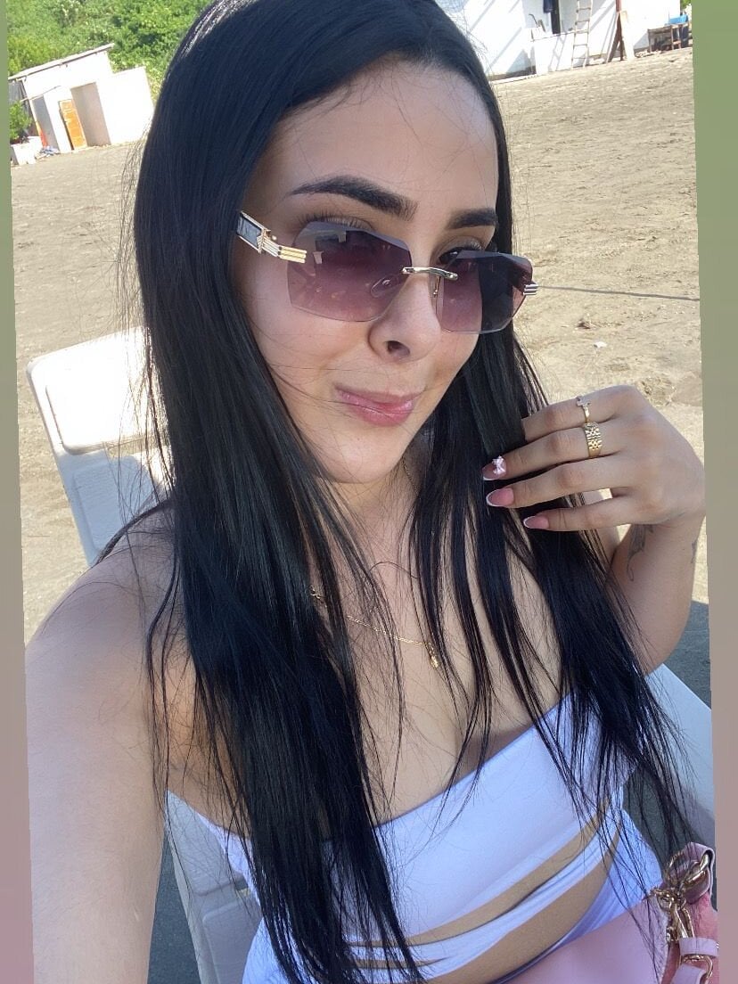 karely-ruiz profile