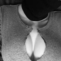 desire_tobe_hot's webcam live show