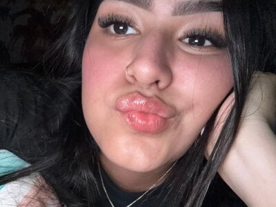Menny_kiss Female Cameltoe Cam Porn